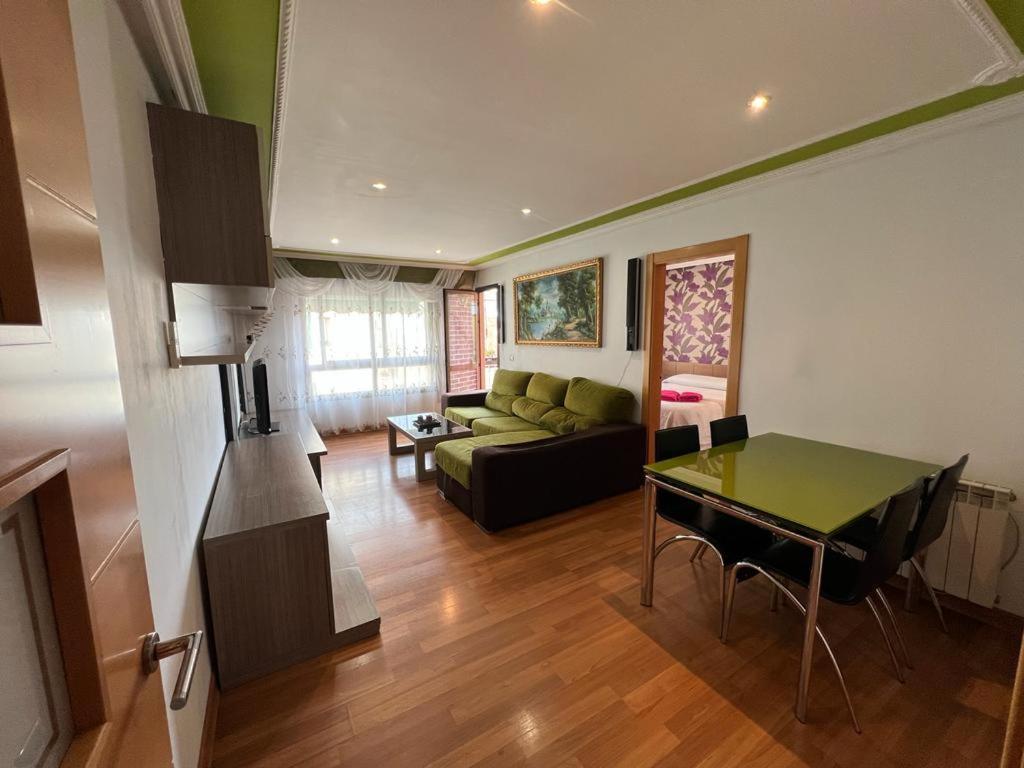 Apartamento d'Antoni Gaudí Appartamento Vilaseca de Solcina Esterno foto